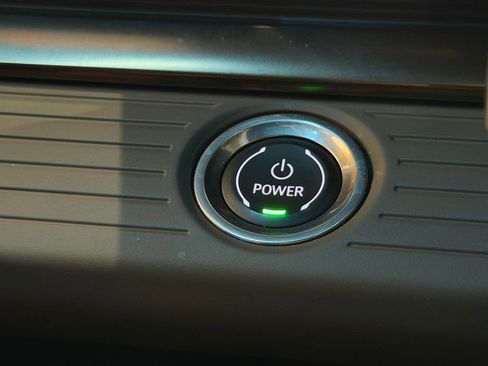 Used 2025 GMC Hummer EV 3X image 40