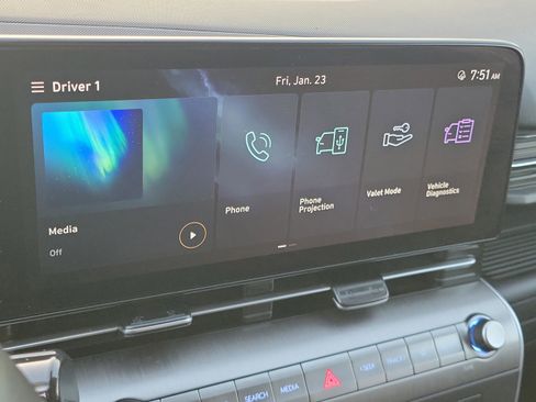 Used 2024 Hyundai Kona SEL image 26