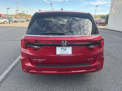 New 2026 Honda Odyssey Elite image 4