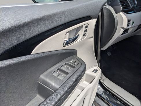 Used 2017 Honda Pilot Elite image 22