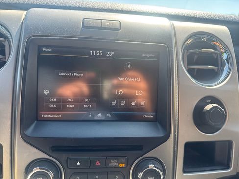 Used 2014 Ford F150 FX4 w/ Equipment Group 402A Luxury image 19