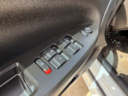 Used 2014 Chevrolet Impala Limited LS FWD image 18