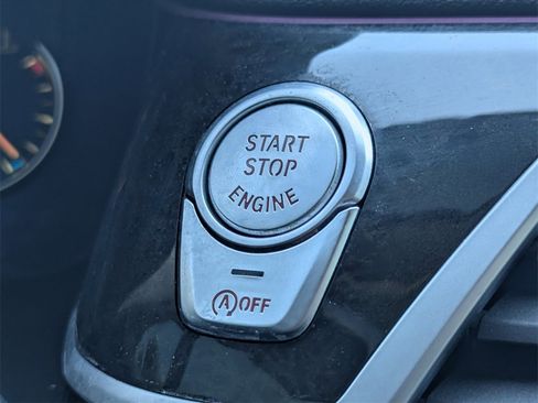 Used 2018 BMW 740i 740i image 23