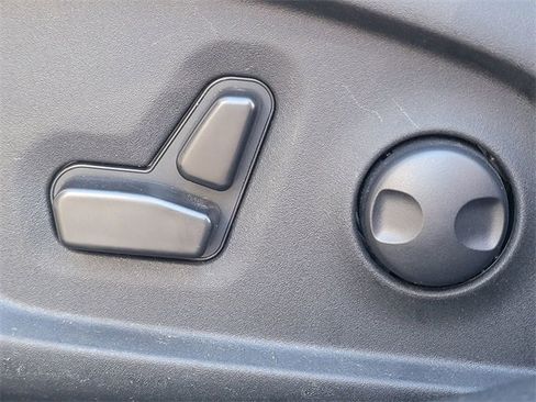 Certified 2024 Jeep Compass Limited image 4