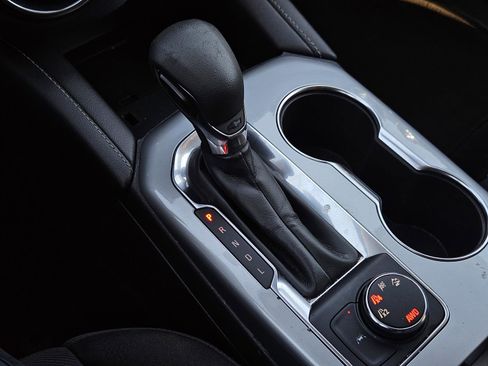 Used 2023 Chevrolet Blazer LT image 22