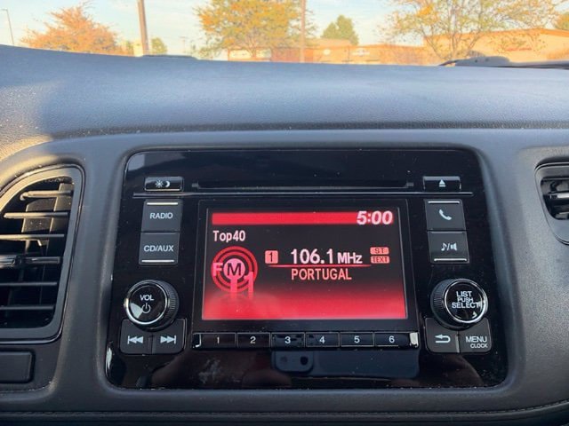 Used 2016 Honda HR-V LX image 13