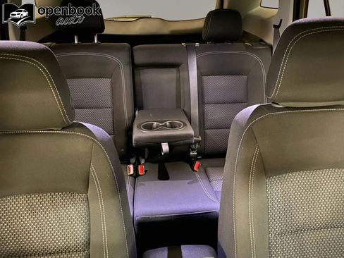 Used 2024 GMC Terrain SLE image 14