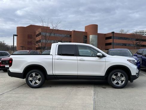 New 2025 Honda Ridgeline RTL image 39