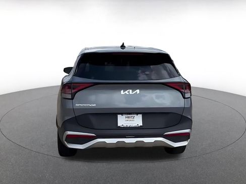 Used 2025 Kia Sportage LX image 12