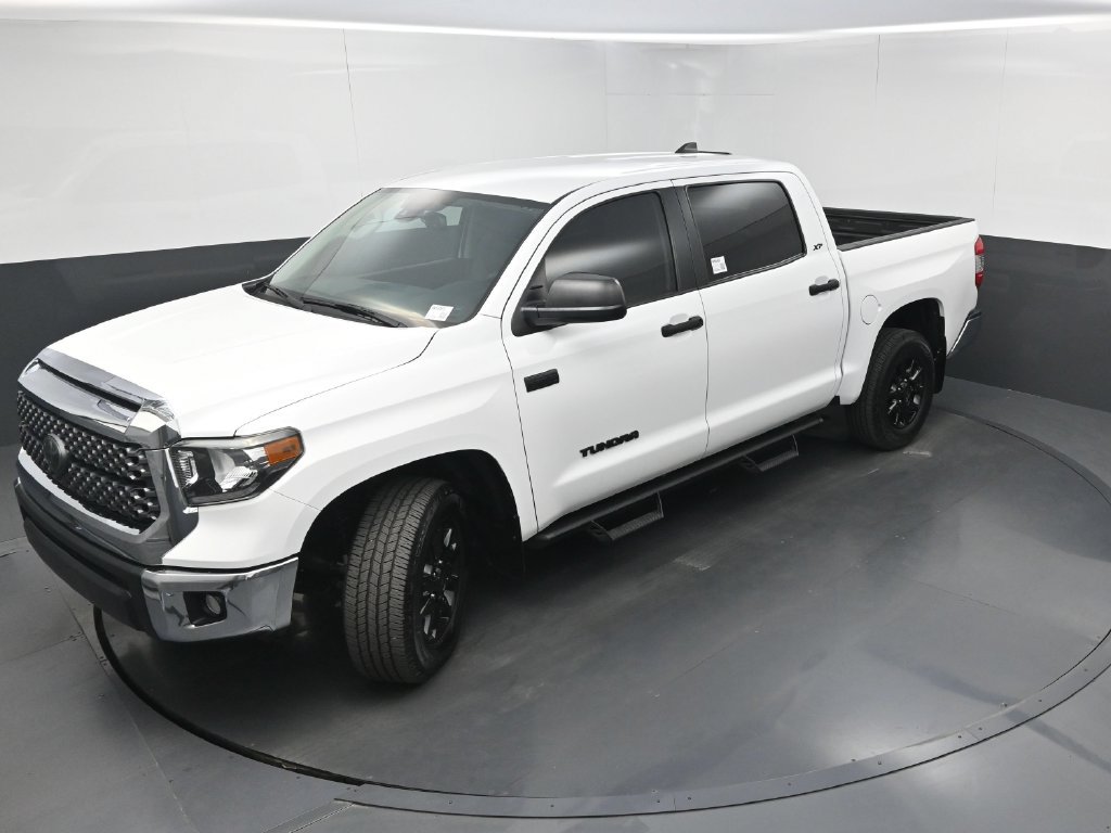 Used 2020 Toyota Tundra SR5 w/ SR5 Leather Package AWD/4WD image 30