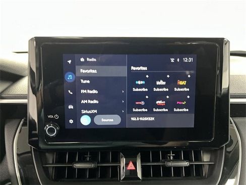 Used 2023 Toyota Corolla Cross LE image 13