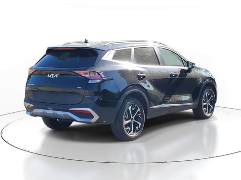 Certified 2024 Kia Sportage EX AWD/4WD image 4