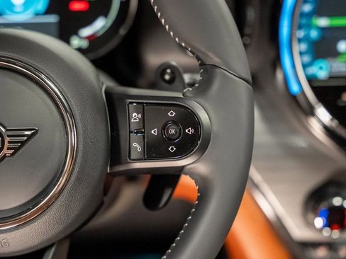 Used 2023 MINI Cooper Countryman S w/ Signature Upholstery Package image 43