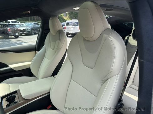 Used 2024 Tesla Model X AWD/4WD image 24