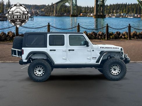 Used 2018 Jeep Wrangler Unlimited Rubicon w/ Steel Bumper Group AWD/4WD image 10