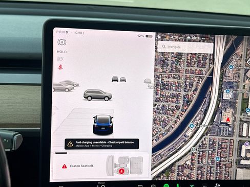 Used 2018 Tesla Model 3 Mid Range image 22