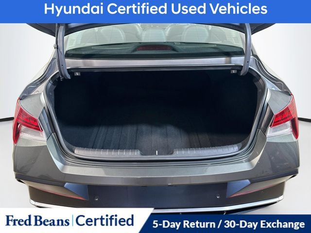 Certified 2024 Hyundai Elantra Limited FWD image 25