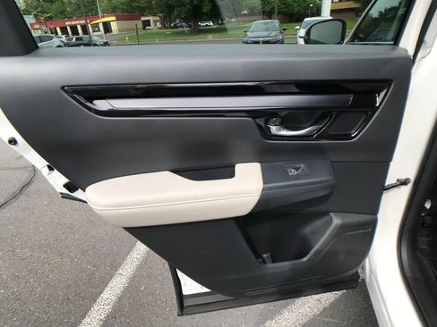 Used 2025 Honda CR-V EX-L image 26