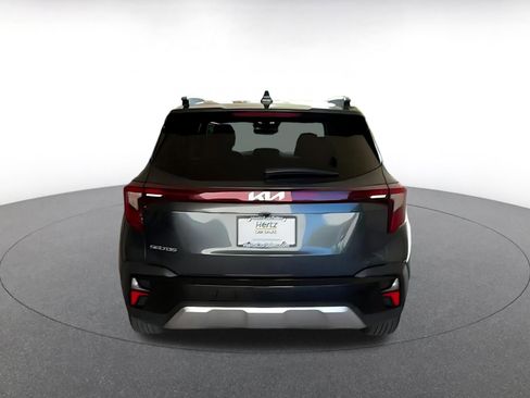 Used 2025 Kia Seltos S image 12