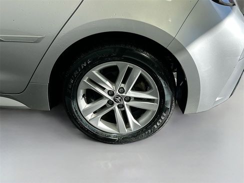 Used 2019 Toyota Corolla SE image 30