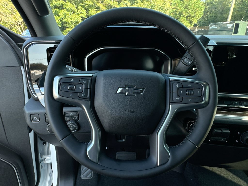 New 2026 Chevrolet Silverado 1500 RST AWD/4WD image 16