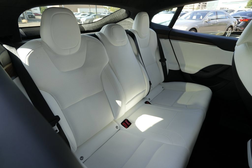 Used 2021 Tesla Model S Long Range AWD/4WD image 28