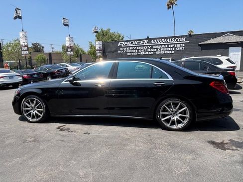 Used 2020 Mercedes-Benz S 560 Sedan image 16