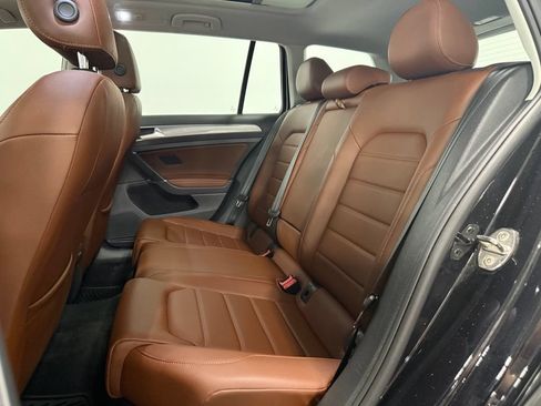 Used 2019 Volkswagen Golf Alltrack SEL AWD/4WD image 10