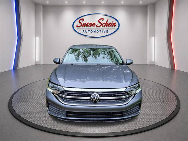 Used 2024 Volkswagen Jetta S FWD image 2