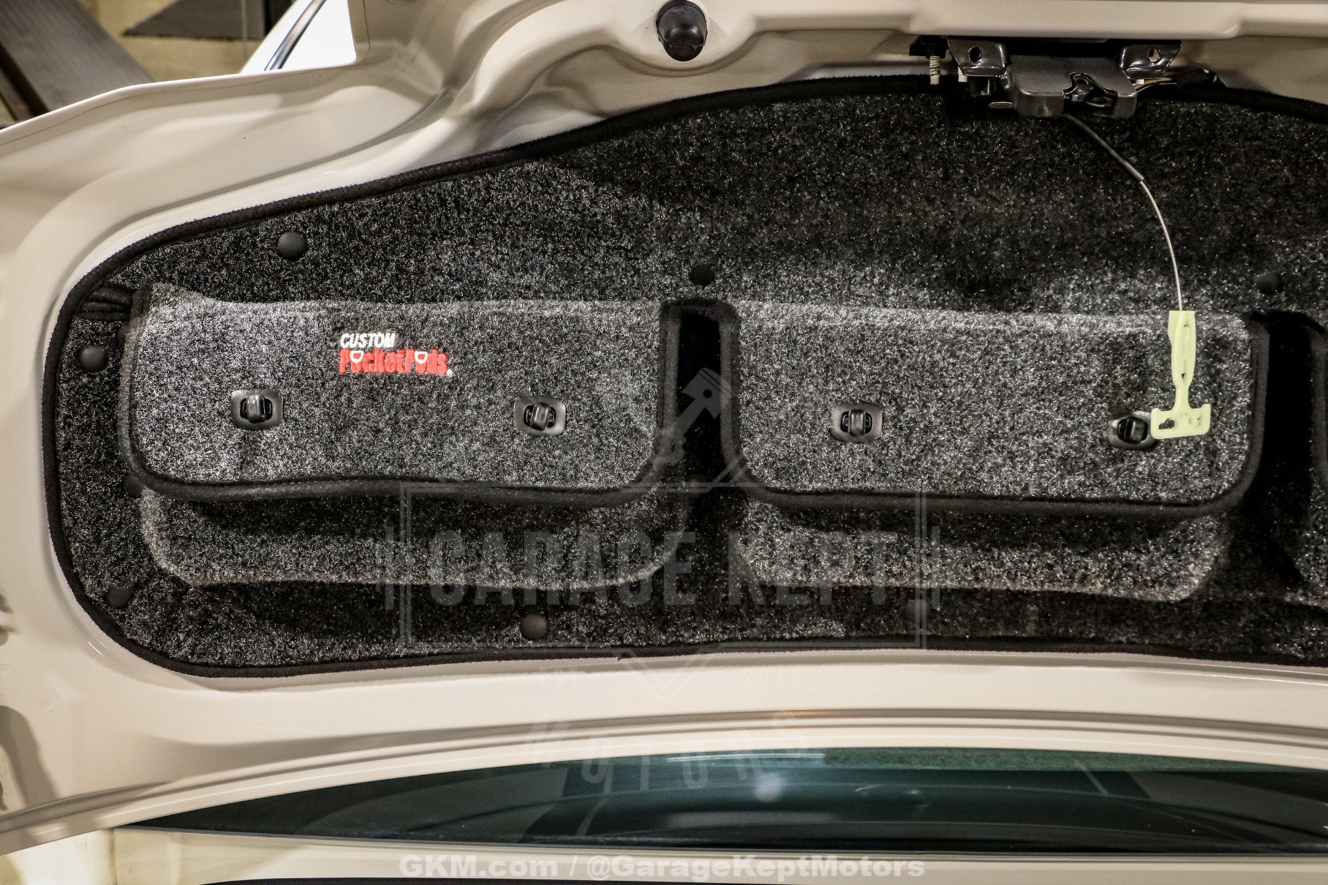 Used 2010 Ford Mustang GT RWD image 96