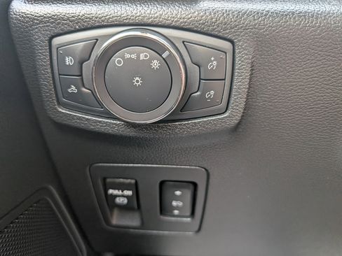 Used 2018 Ford F150 XLT w/ Equipment Group 302A Luxury image 34