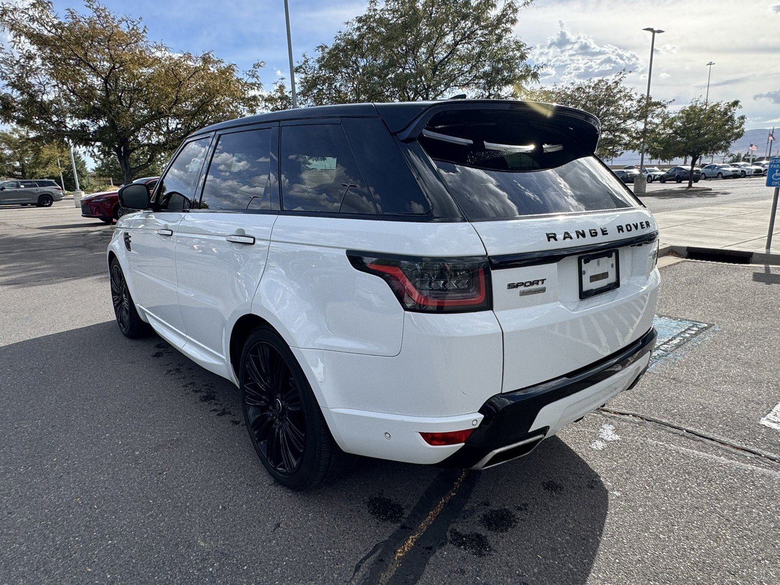 Used 2018 Land Rover Range Rover Sport Autobiography AWD/4WD image 4