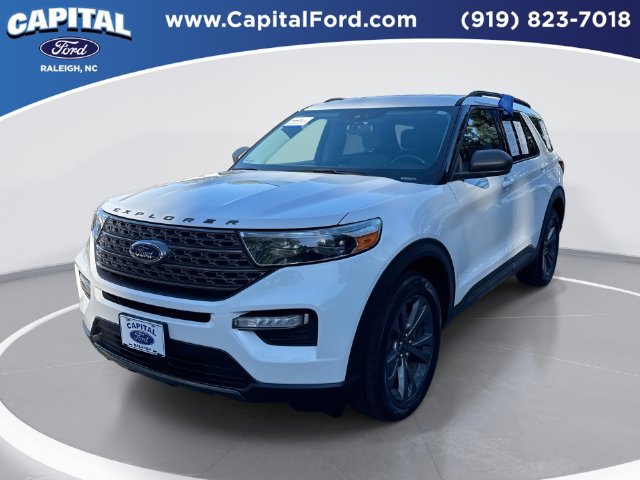 Certified 2021 Ford Explorer XLT w/ Equipment Group 202A AWD/4WD image 1
