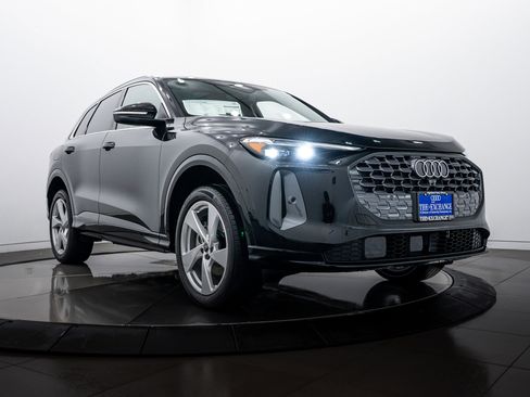 New 2025 Audi Q5 Premium Plus image 1