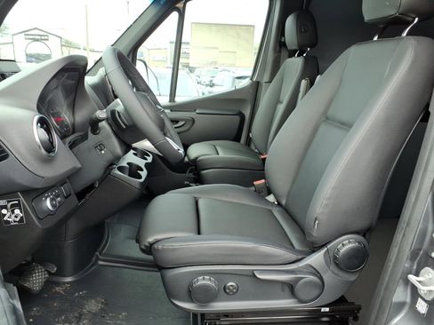 New 2026 Mercedes-Benz Sprinter 144 Cargo image 4