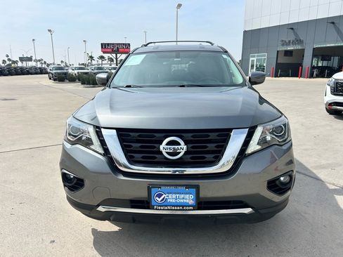 Certified 2020 Nissan Pathfinder SV image 2