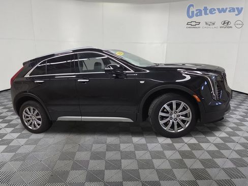 Used 2023 Cadillac XT4 Premium Luxury w/ Technology Package AWD/4WD image 1