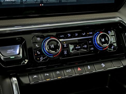 New 2026 GMC Sierra 1500 Denali AWD/4WD image 16