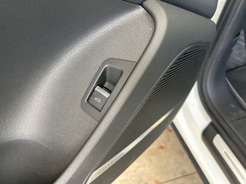 Used 2025 Audi Q7 3.0T Premium Plus image 43