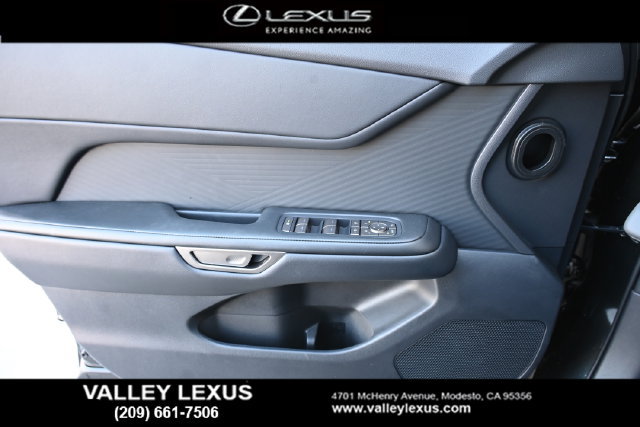 New 2026 Lexus ES 350h w/ Convenience Package FWD image 12