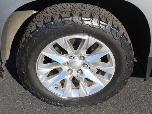 Used 2020 Chevrolet Silverado 1500 LTZ image 11