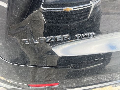 Used 2023 Chevrolet Blazer RS w/ Driver Confidence II Package image 4