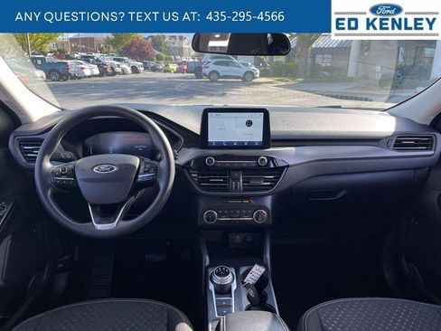 Used 2025 Ford Escape Active AWD/4WD image 8
