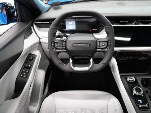 New 2026 Jeep Cherokee Overland w/ Advanced Pro Tech Group AWD/4WD image 12