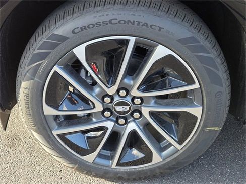 New 2026 Cadillac Optiq Sport 1 image 9