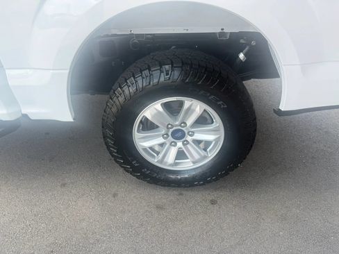 Used 2018 Ford F150 XLT w/ Equipment Group 301A Mid AWD/4WD image 19