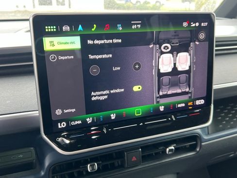 New 2025 Volkswagen ID. Buzz Pro S image 18