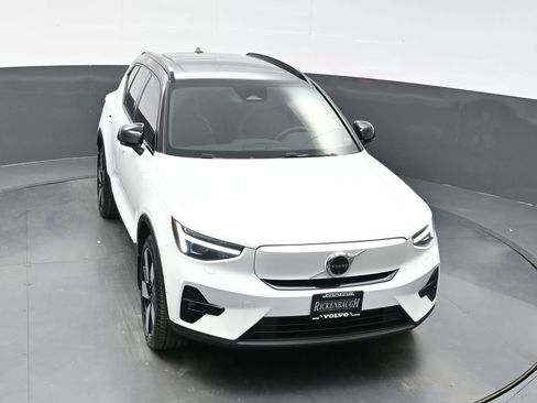 Used 2024 Volvo XC40 Recharge Ultimate w/ Protection Package Premier image 26