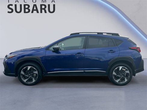 Certified 2025 Subaru Crosstrek 2.5i Limited w/ Crosstrek Mirror Package image 2