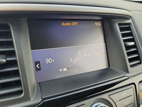 Used 2020 Nissan Pathfinder SV w/ Cargo Package image 26